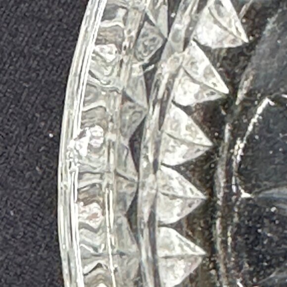 VTG Unbranded 24% lead crystal 4 inch round clear covered trinket dish box - Picture 5 of 7